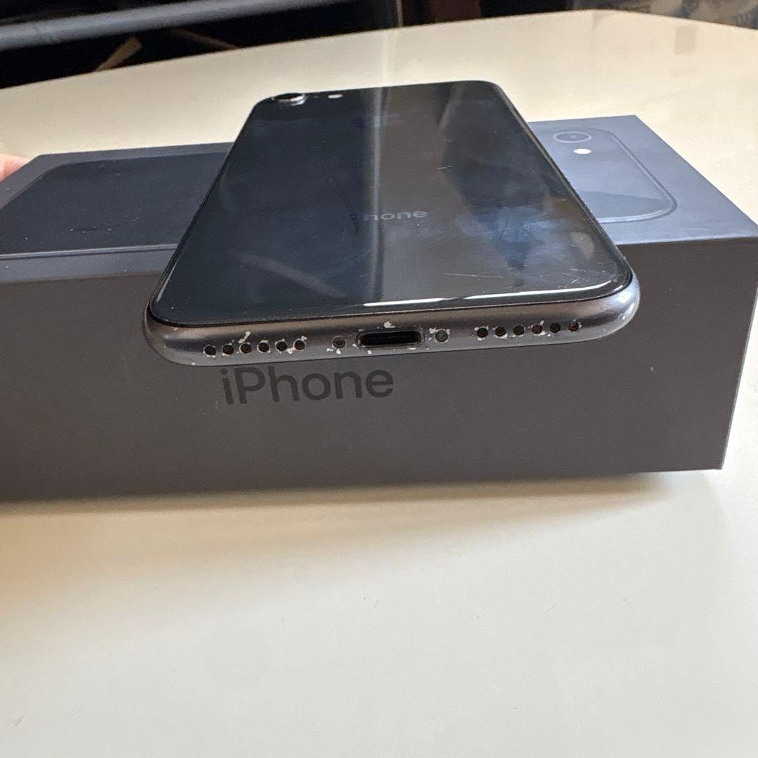 Apple iPhone 8 スペースグレー 本体 箱付き