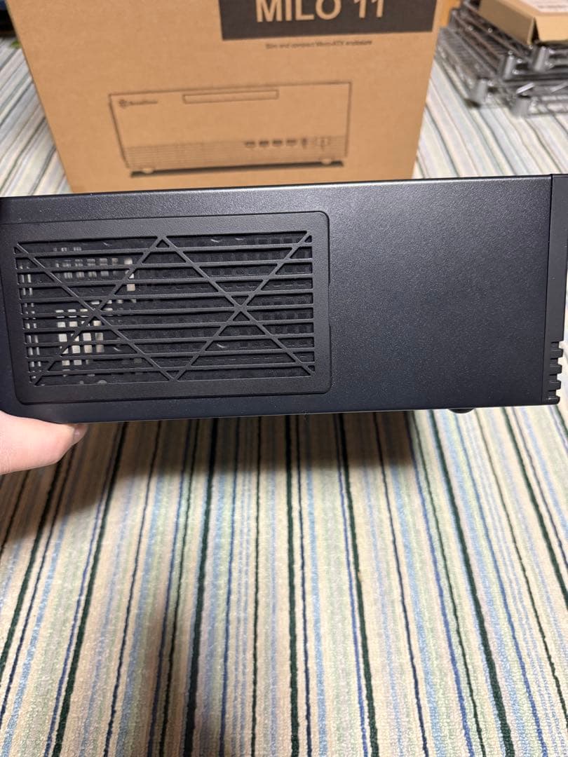SilverStone MILO 11 PCケース　＋　300W電源
