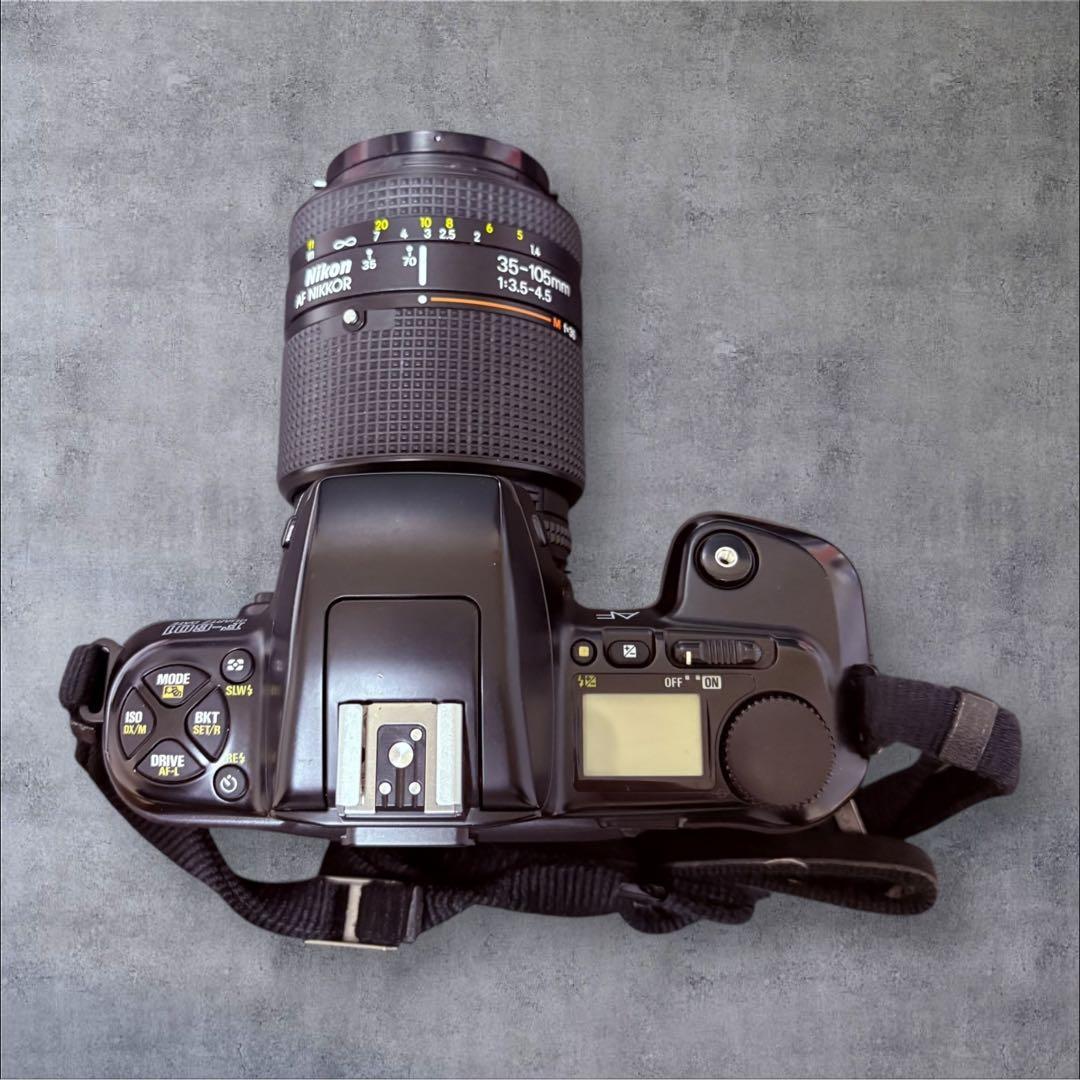 美品 ニコン Nikon F-601 フィルムカメラ