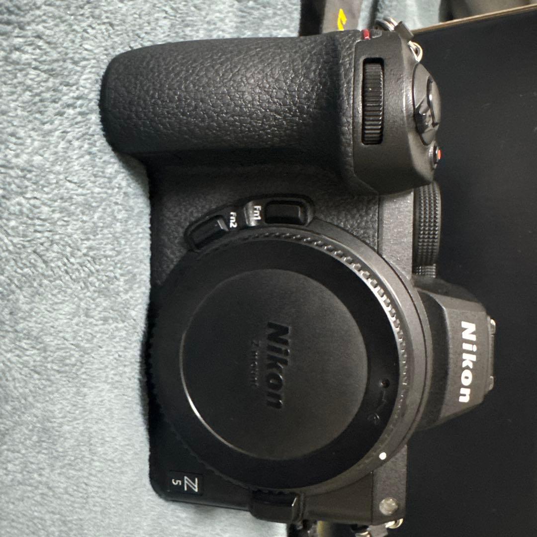 Nikon Z 5 デジタル一眼レフカメラ
